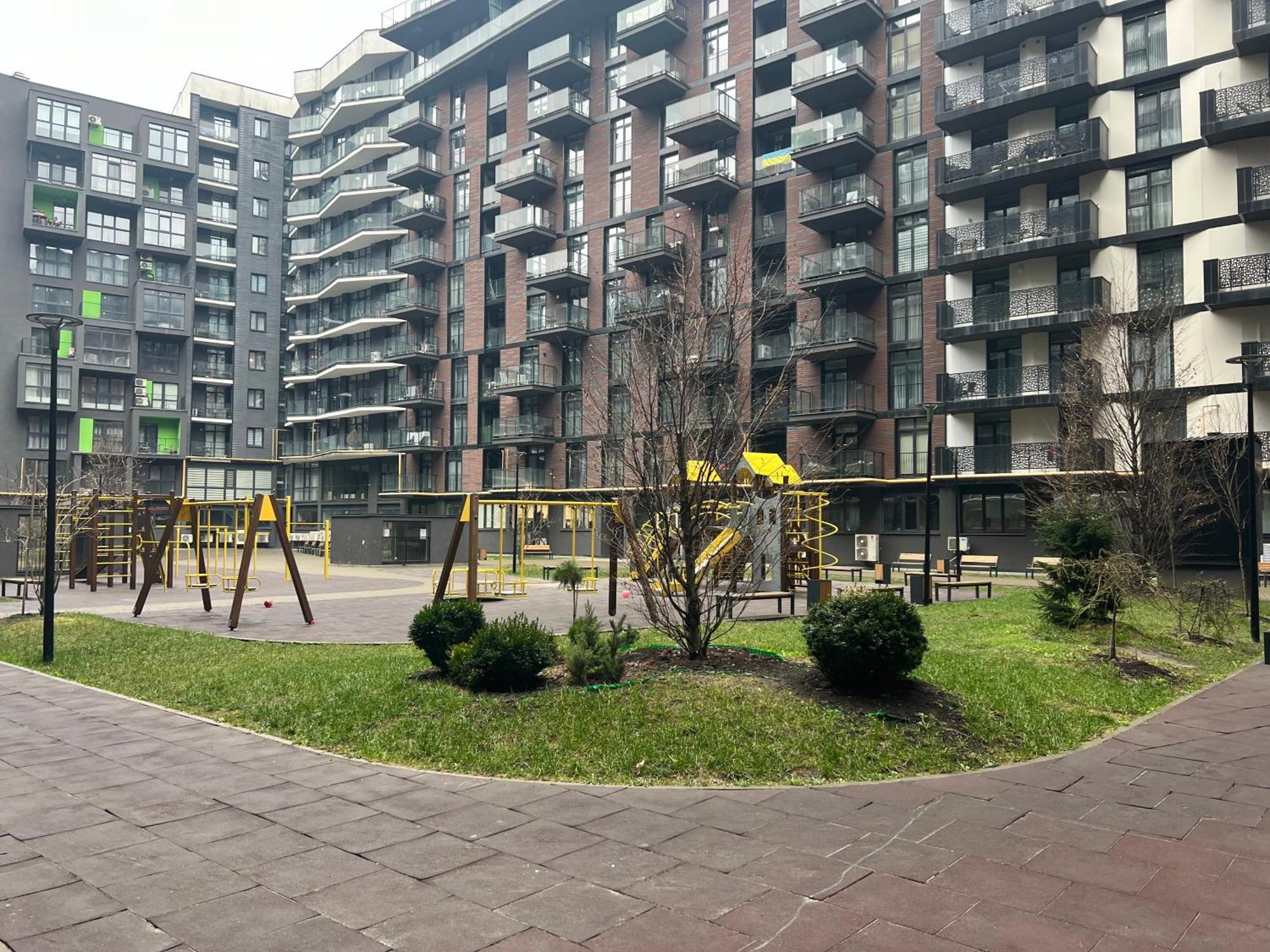 Apartments Vip Avalon Lviv Eksteriør billede