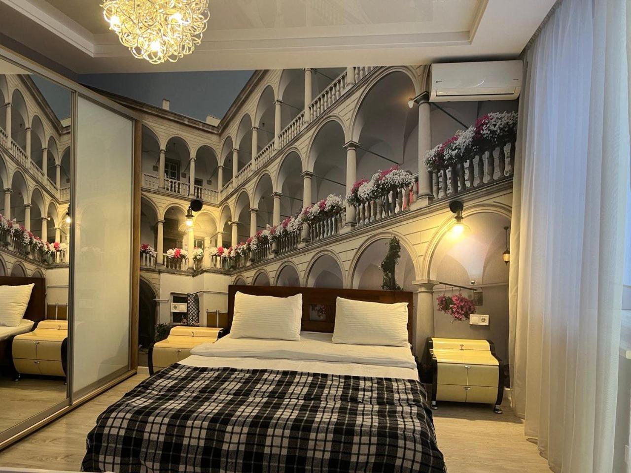 Apartments Vip Avalon Lviv Eksteriør billede