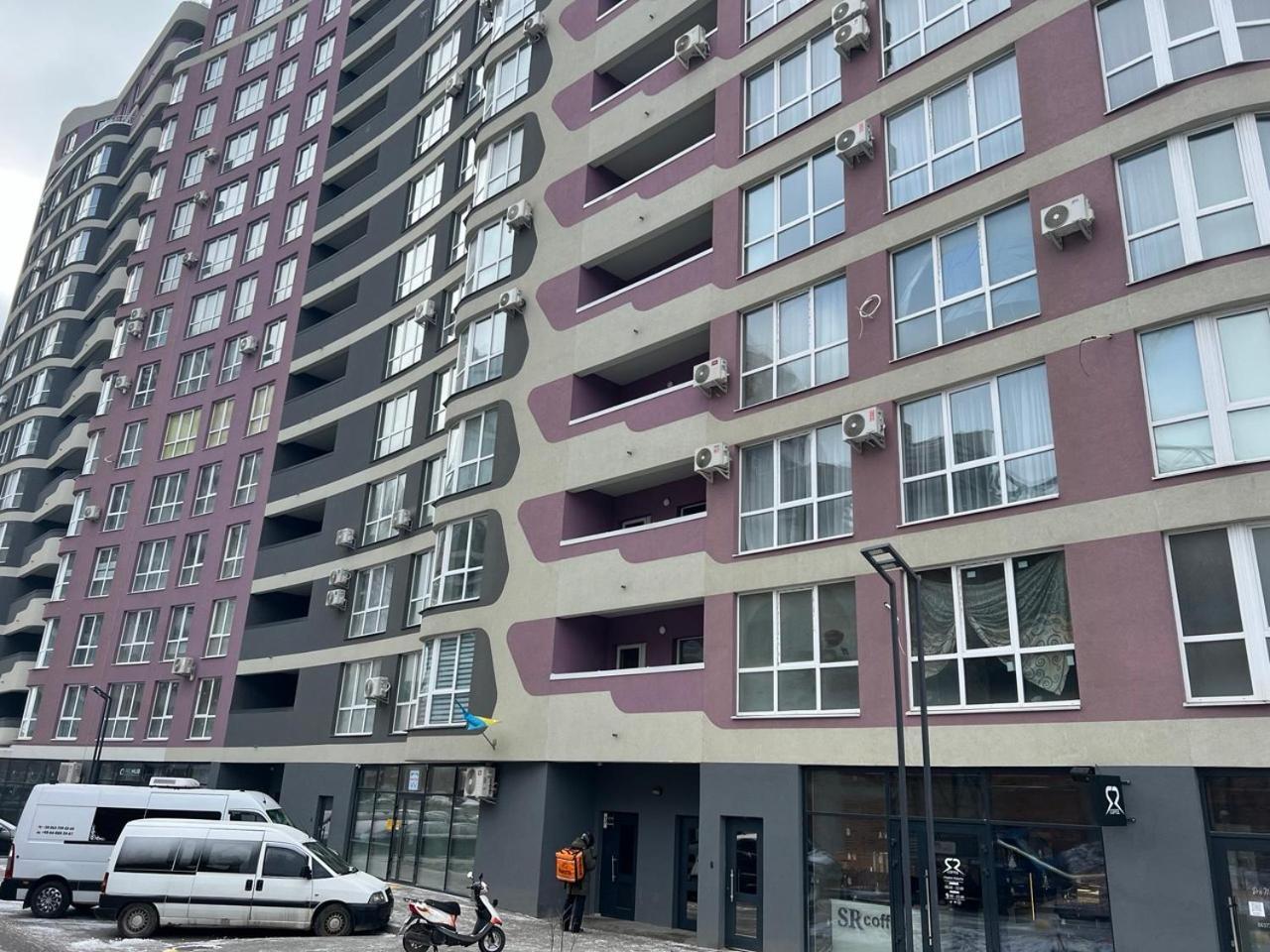 Apartments Vip Avalon Lviv Eksteriør billede