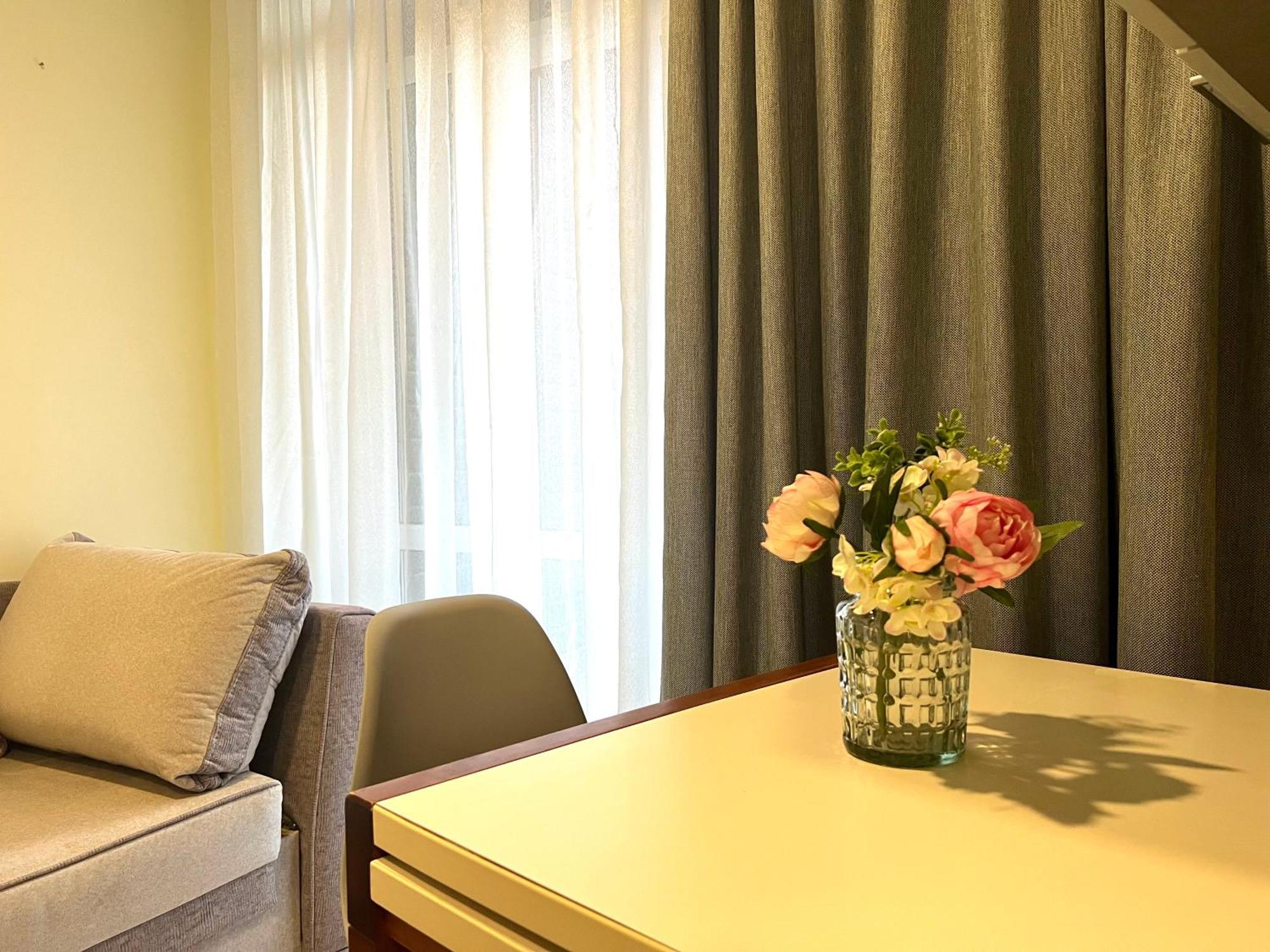 Apartments Vip Avalon Lviv Eksteriør billede